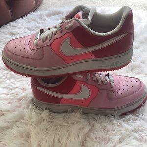 Pink Nike Air Force One - Cloverdale Park - 8.5